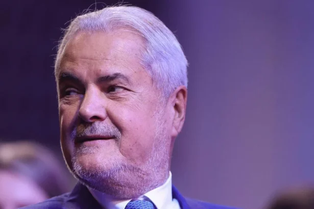 adrian nastase dezvaluie baietii destepti din energie prosumatorii sunt investitori statul ii trateaza ca pe consumatori 6a821b7354fde