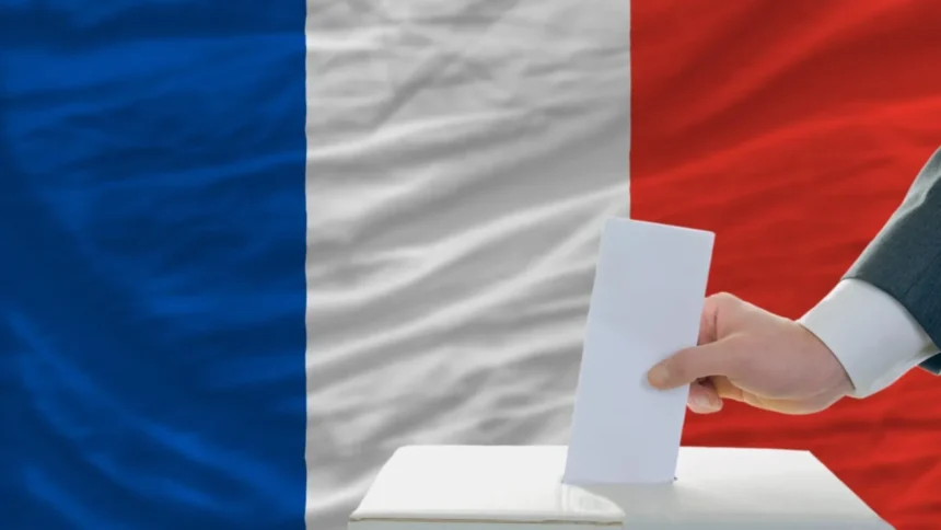 alegeri prezidentiale in franta raphael glucksmann isi anunta candidatura pentru 2027 6a8b5e4c72e72