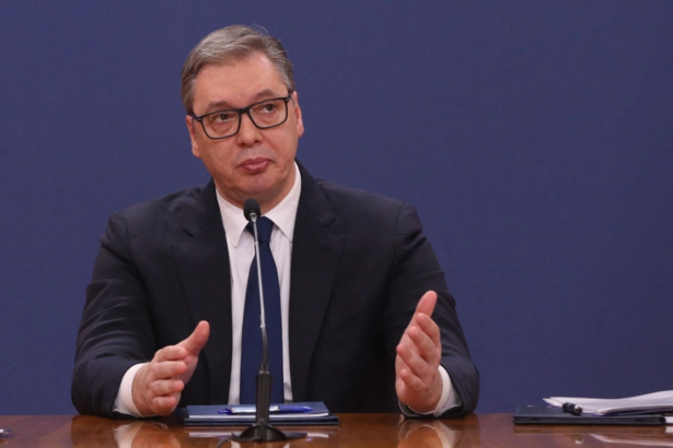 aleksandar vucic anunta ca alegerile legislative anticipate din serbia ar putea avea loc pe 18 sau 25 octombrie 6a87664880434