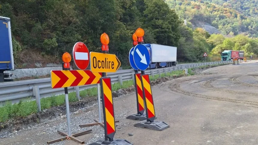 atentie soferi traficul pe dn7 pe valea oltului va fi deviat pana la sfarsitul anului 6a8f24423d60a