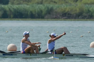 aur pentru simona radis si adriana adam la dublu rame tot aur au luat si stefan berariu si florin lehaci primele medalii la campionatele europene de canotaj 6a6dc66e8eca1