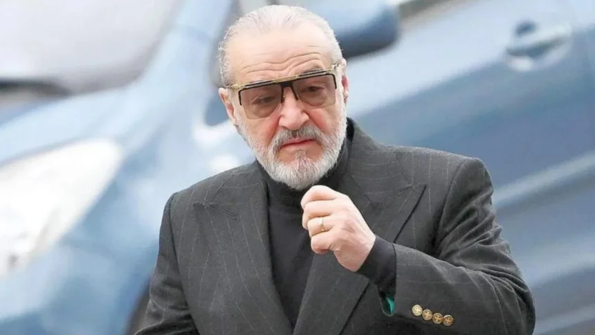 ca sa nu mai existe calugari romani subjugati de greci gigi becali dezvaluie sumele uriase donate la muntele athos 6a8a63d757065