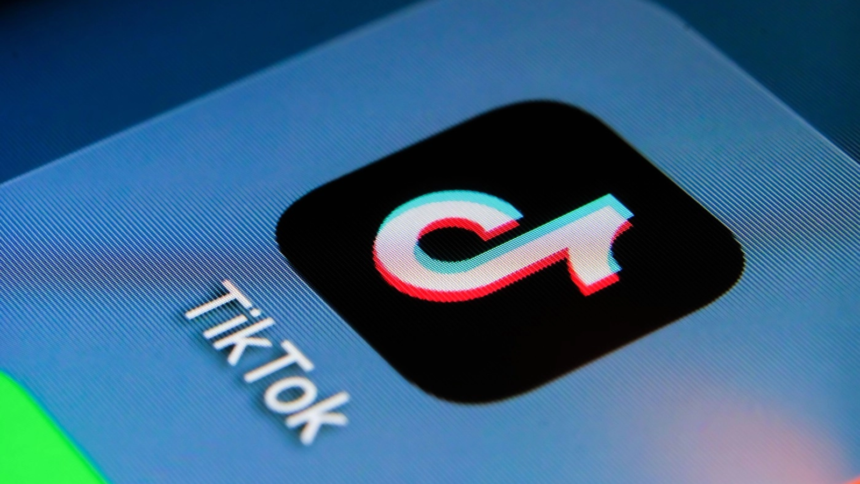 capcana finfluencerilor de pe tiktok care ii face pe tineri sa si puna banii la bataie semnele de alarma indicate de experti 6a7ee8cb52508