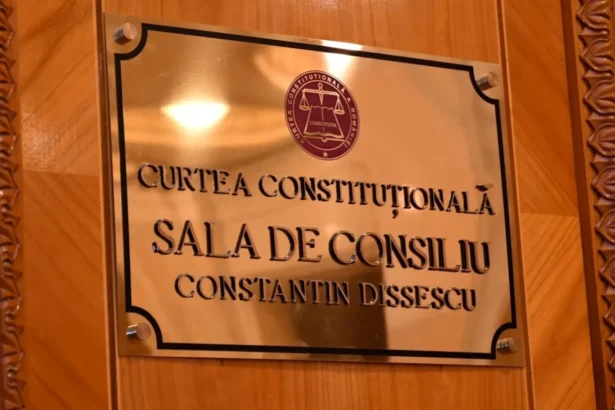 ccr isi intrerupe vacanta pentru legea ani sesizarea usr pnl a ajuns la curte surse 6a748558db8ea