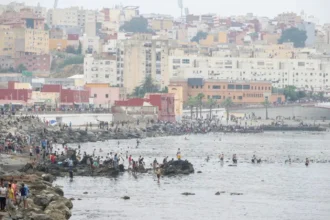 cel putin 141 de migranti au murit incercand sa ajunga in ceuta ong urile marocane avertizeaza ca bilantul poate creste 6a76313574fe4
