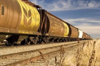 cerealele ucrainene ar avea culoar preferential spre constanta fermierii romani reclama ca raman fara trenuri pentru export 6a849b875030c