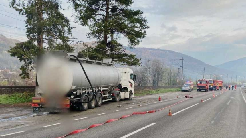cisterne vandalizate de localnicii ramasi fara apa roti deformate cauciucuri taiate si stopuri sparte 6a8d77559c8aa