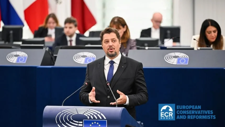 claudiu tarziu europarlamentar romania trebuie sa si pastreze oamenii acasa nu sa i inlocuiasca 6a7b65764e96a