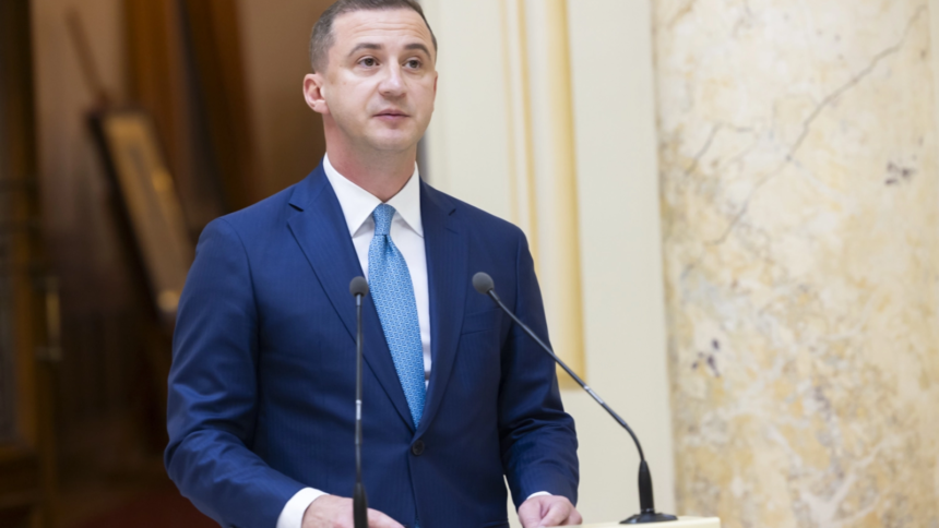 contract semnat pentru stadionul de 140 de milioane de euro din timisoara simonis ataca guvernul ne da voie sa construim pe banii nostri 6a8d852aa66e5