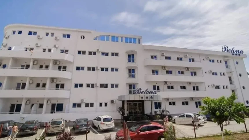 cum voiau unii sa ingroape hotelul belona din eforie nord monument istoric de importanta nationala un alt hotel urma sa i obtureze fatada dinspre plaja proiectul a fost respins 6a82e7935fc18