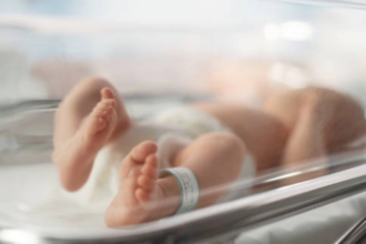 cursa contra cronometru in italia pentru salvarea unui bebelus roman bunica si a rapit nepoata de 10 zile si fugea cu ea spre romania 6a7fb20543302