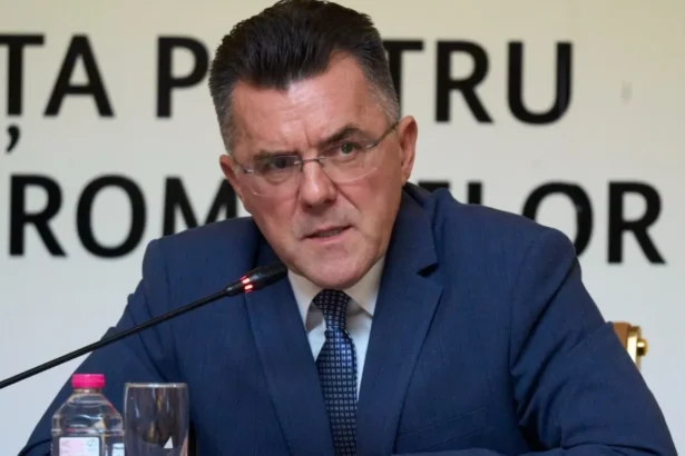 dan dungaciu ii ataca pe guvernanti in plina criza energetica nici macar prognoza meteo nu o urmaresti 6a7435a0aaa04