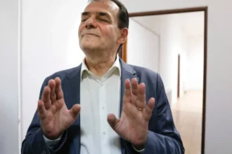 deranjat ca nu mai e la butoane ludovic orban il ataca pe nicusor dan la luni bune de cand presedintele l a dat afara de la cotroceni 6a71975030021