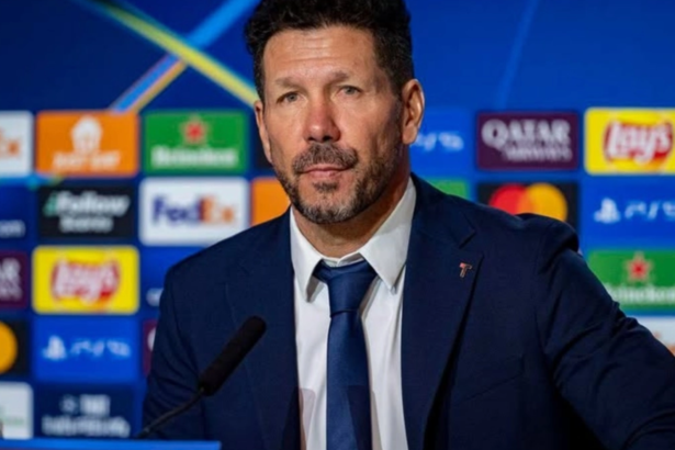 diego simeone exclude din nou orice plecare a lui julian alvarez 6a8495e957587