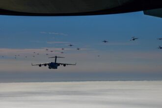directorul cia john ratcliffe a sosit la moscova pentru a avertiza privind escaladarea actiunilor rusesti impotriva europei pe agenda activitatea dronelor rusesti din romania 6a8deba12fa25