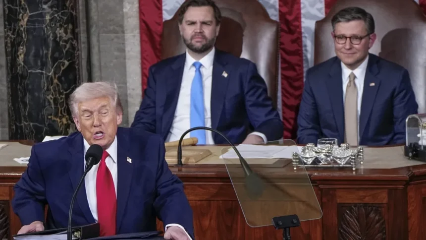 donald trump da primul semnal despre succesorul sau la casa alba trebuie sa il alegem pe j d vance 6a74b90e76518