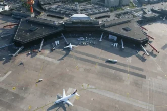 drona deasupra aeroportului din hanovra traficul aerian a fost suspendat de doua ori 6a7b37e97d156