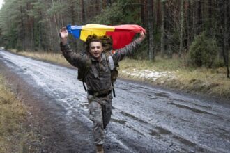 eterna si fascinanta romanie de ce au fost chemati elevii de 18 ani la centrele militare si de ce nu este vorba despre mobilizare 6a6ecd3a9f257