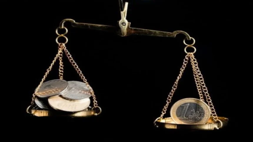 euro creste in raport cu leul cursul valutar anuntat de bnr pentru joi 6a86d890cf4f0