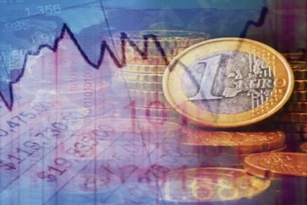 euro creste usor dolarul mai mult in fata leului cursul valutar anuntat de bnr pentru marti 6a843c9835304
