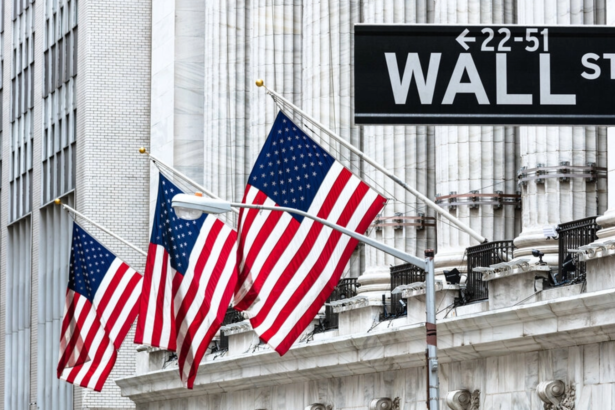 evolutii financiar bancare si bursiere in lume wall street a deschis sedinta de vineri cu evolutii mixte 6a75f7e2165d1