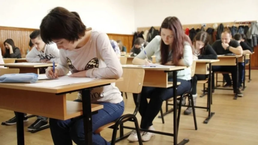 examenul de admitere la liceu contestat dur de un profesor 6a8f9138eb5e0