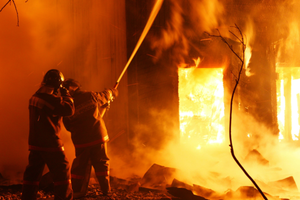 femeie decedata la oradea intr un incendiu care i a cuprins apartamentul 6a771be37a66d