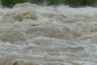 hidrologii au emis cod galben de viituri rapide si inundatii locale in 26 de judete zonele vizate harta 6a7455bc7ff5b