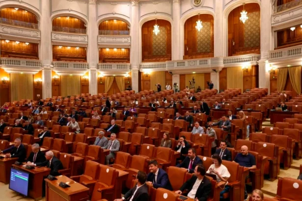 incepe un joc cu mize mari in parlament negocieri dure pe legea salarizarii si se decide soarta lui dominic fritz 6a8bc6723786c