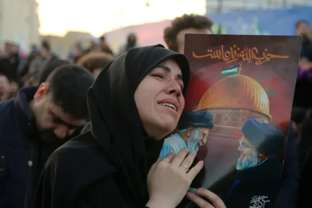 iranul trimite cetatenii la inchisoare daca vorbesc cu presa straina o incercare disperata a regimului de a ascunde adevarul 6a8defb5b896c