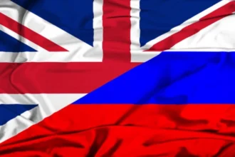 kremlinul ataca dur londra dupa noul acord cu ucraina moscova avertizeaza ca va vana locurile unde vor fi produse rachetele scalp 6a8c9ab577264