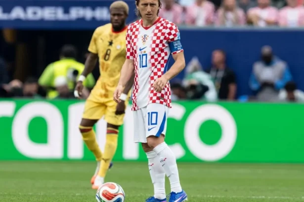 luka modric isi construieste o vila de lux langa dubrovnik 6a8840908f787