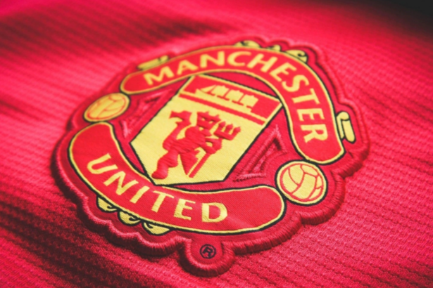 manchester united l a transferat pe carlos baleba de la brighton 6a8e91c169aad