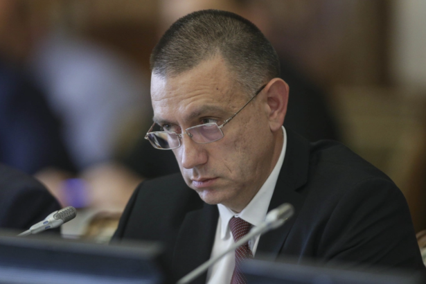 mihai fifor cere explicatii anc privind acordarea cetateniei romane lui dominic fritz critici la adresa primarului dupa decizia ccr 6a840b9b4cb85