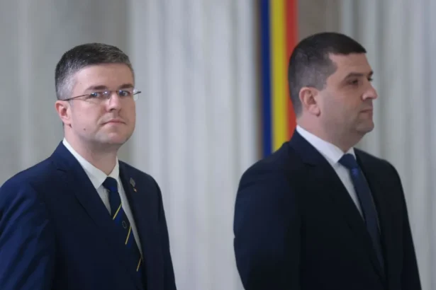ministrul economiei pune presiune pe avioane craiova sa nu mai intarzie livrarea avioanelor catre mapn 6a814c3da2102