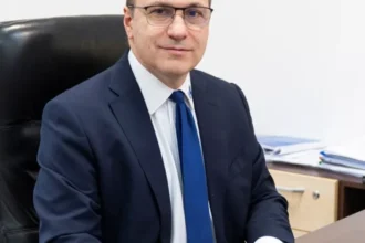 ministrul educatiei le cere parlamentarilor sa schimbe legea ca sa elimine admiterea la licee prevederea e in lege din 2023 6a8556c8f07eb