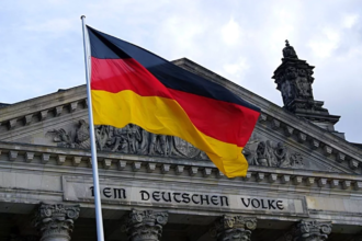 nivelul critic al rinului forteaza germania sa ridice interdictia de circulatie a camioanelor duminica 6a7642c64c37d