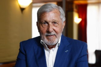 o sa avem copii care nu stiu sa mearga pe strada ilie nastase discurs acid la adresa guvernului dupa succesul recent a lui david popovici 6a88d0bea58f2