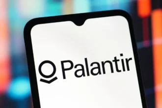 palantir isi majoreaza estimarile dupa un trimestru cu rezultate financiare spectaculoase actiunile au urcat luni cu 8 6a717a3e209e3