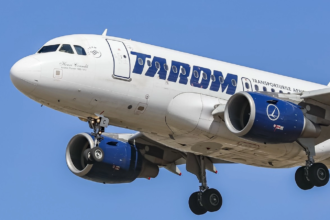 pasagerii tarom cu mobilitate redusa pot cere gratuit asistenta cu scaun rulant direct de pe site 6a8bf7e5b788c