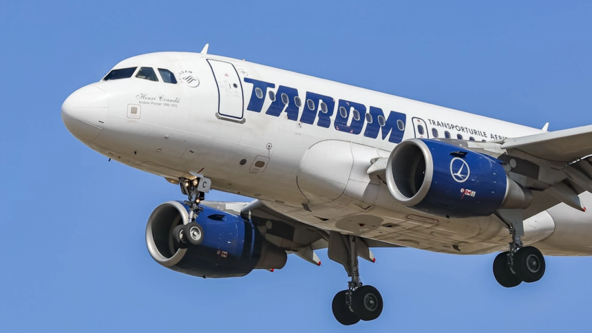 pasagerii tarom cu mobilitate redusa pot cere gratuit asistenta cu scaun rulant direct de pe site 6a8bf7e5b788c