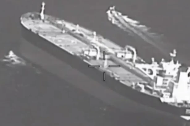 piraterie si banditism reactia plina de furie a lui putin dupa sechestrarea unui petrolier din flota fantoma de catre comandouri ale royal marines 6a7e5cfdf299f
