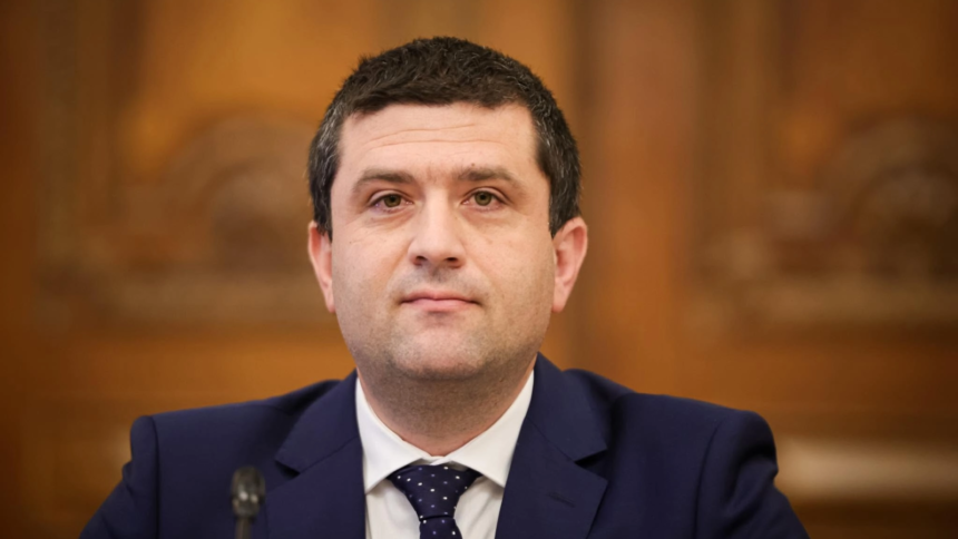 radu miruta anunta ca 100 de km de autostrada se vor inaugura in romania in 2026 cel mai mare numar pe autostrada transilvania 6a7b495512421