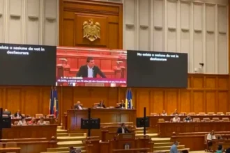 radu miruta speculeaza isteria cu ambulanta neagra si ii cere lui grindeanu sa introduca de urgenta o lege la camera deputatilor trebuie sa o votam imediat 6a78696d70558
