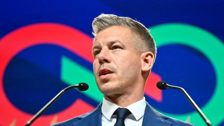 s a intors in epoca ceausescu premierul ungar peter magyar criticat de opozitie in plina criza energetica 6a6f2cb729c80