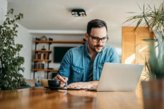 salariatii monitorizati de patroni prin laptop si telefonul de serviciu ce este bossware metoda care ii arata sefului unde esti si cat muncesti 6a8d700dedd2b