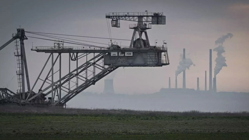 scenariul care poate lovi romania in plin ministerul energiei avertizeaza asupra redeschiderii centralelor pe carbune 6a730e8a6f035