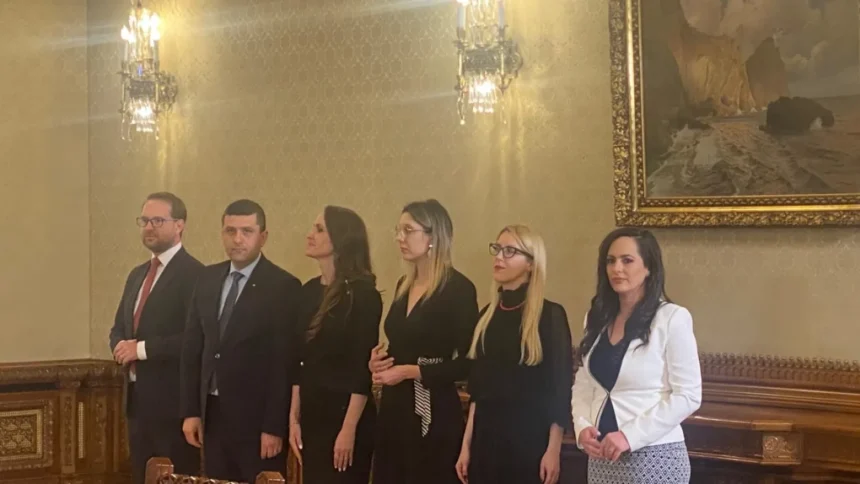 se pregatesc noi consultari la palatul cotroceni iar la usr se vorbeste despre rotativa conditia ar fi ca psd sa nu fie la prima tragere 6a77446d3bdf6