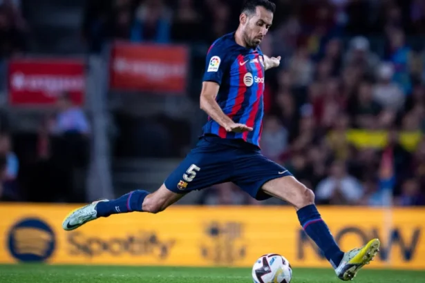 sergio busquets revine la fc barcelona in rolul de antrenor secund la barca atletic 6a8344673aff6