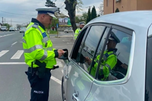 soferita sub influenta drogurilor oprita in trafic de politisti 6a70aea3c5584